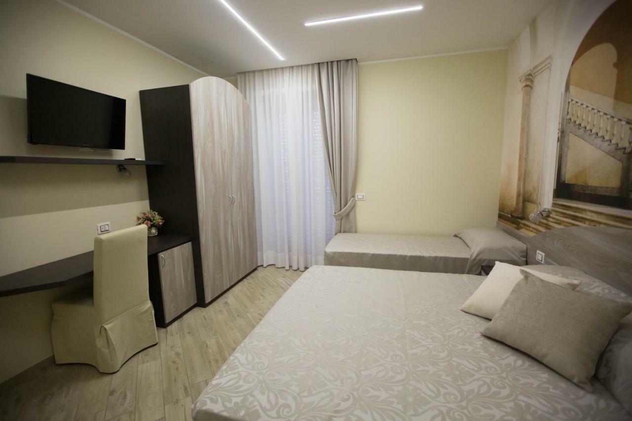 4 Rent Bed & Breakfast Albano Laziale Exterior photo